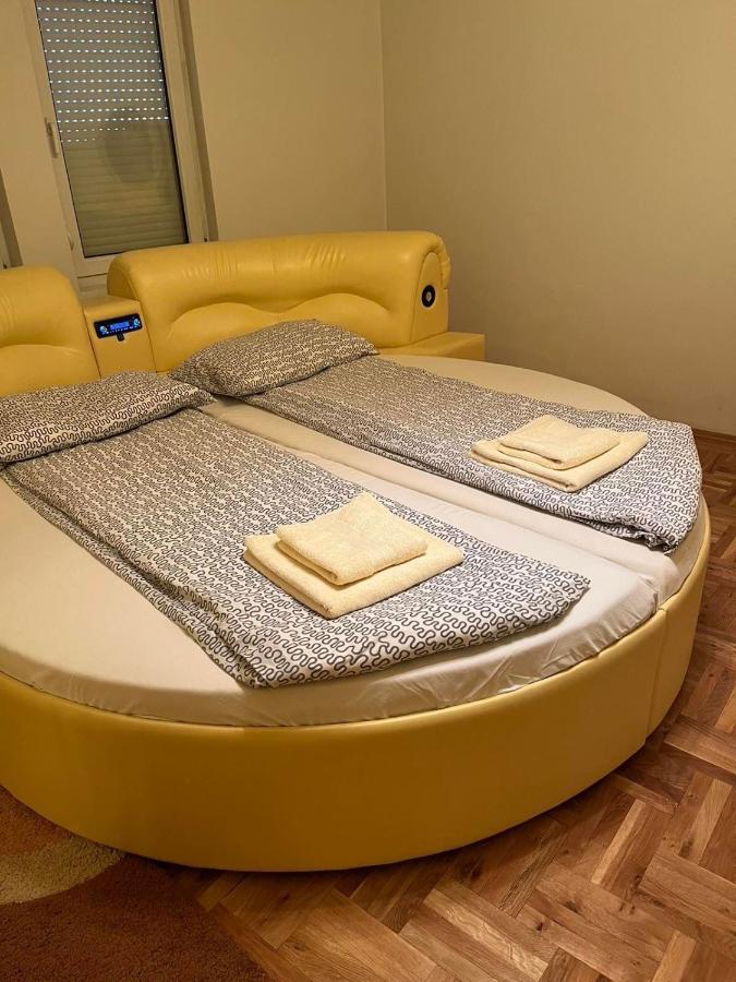 Apartment Alpi 페야 외부 사진